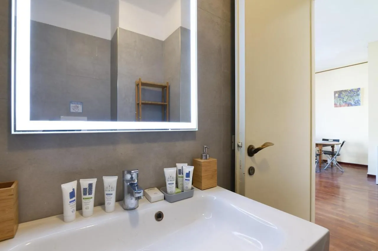 Duomo Luxury Apartment VII Mediolan