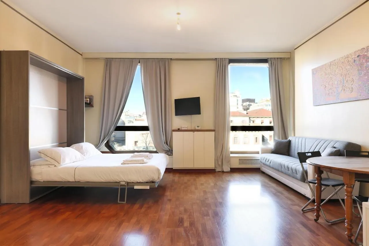 Duomo Luxury Apartment VII Mediolan